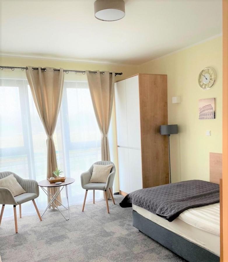 Likedaheim Apartments Rosbach vor der Höhe Esterno foto